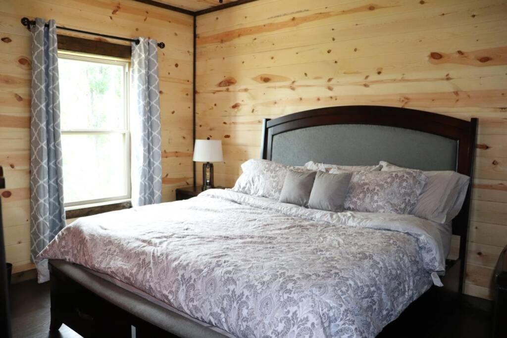 Chalet Village- Amazing Mountain Views - Piney Butt Place ガトリンバーグ エクステリア 写真