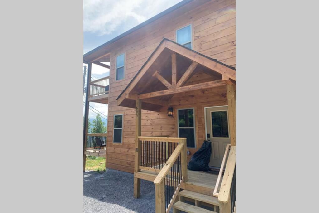 Chalet Village- Amazing Mountain Views - Piney Butt Place ガトリンバーグ エクステリア 写真