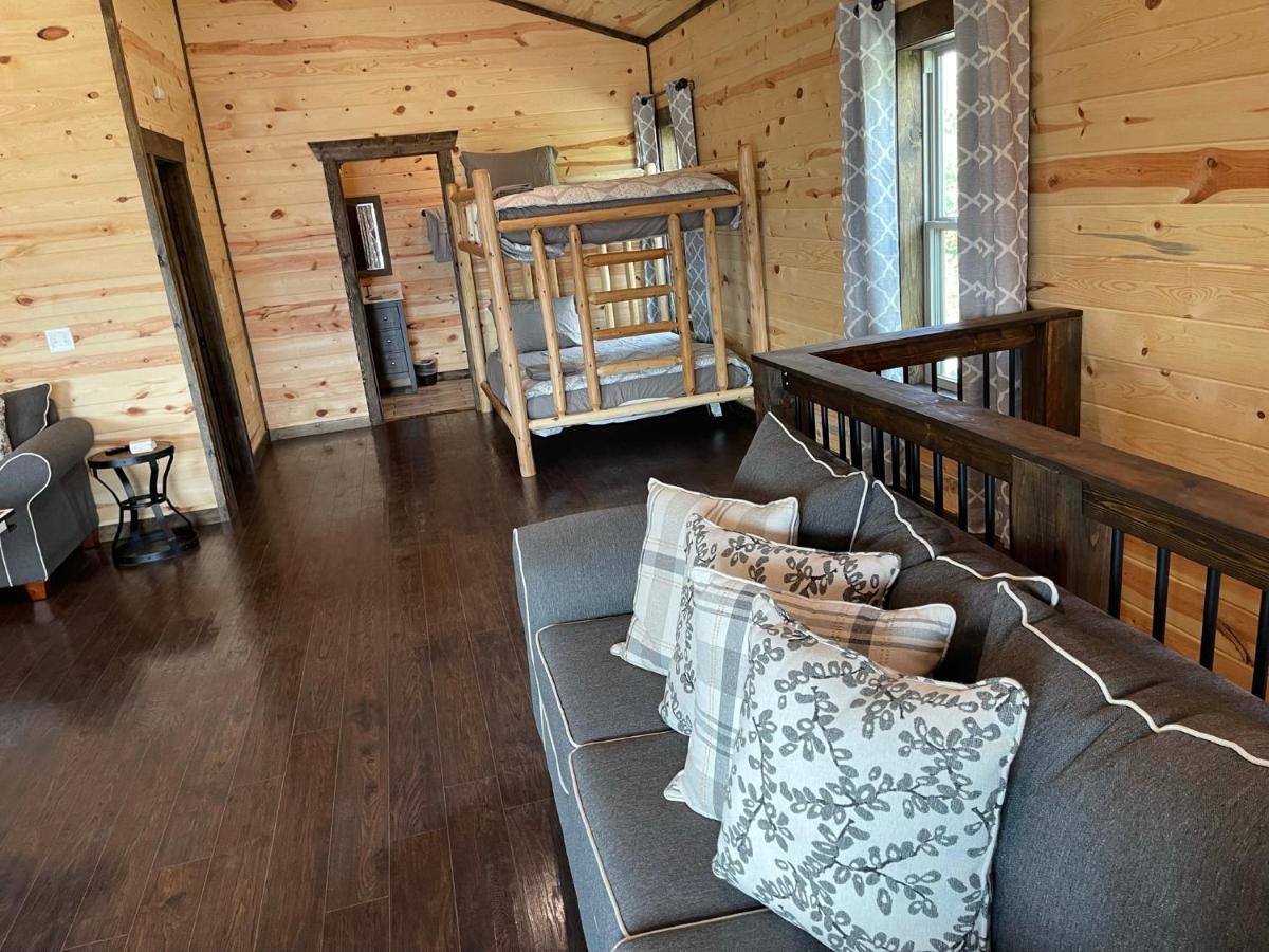 Chalet Village- Amazing Mountain Views - Piney Butt Place ガトリンバーグ エクステリア 写真